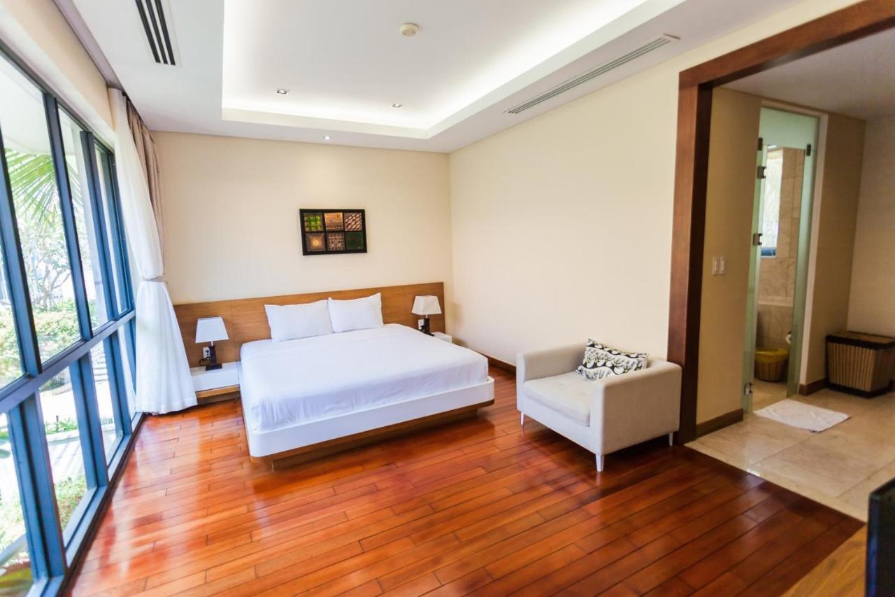 Deluxe Ocean Villa Along The Beach Da Nang Eksteriør bilde
